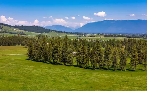 368 Danielson Rd, Kalispell, MT 59901 photo 3