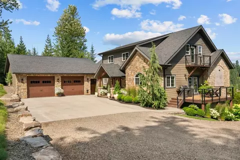 15 Sandi Ln, Heron, MT 59844