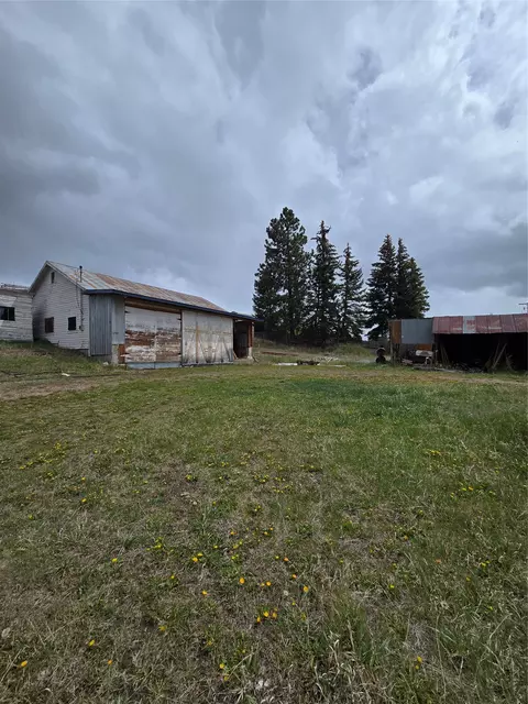 608 W Second St, Philipsburg, MT 59858