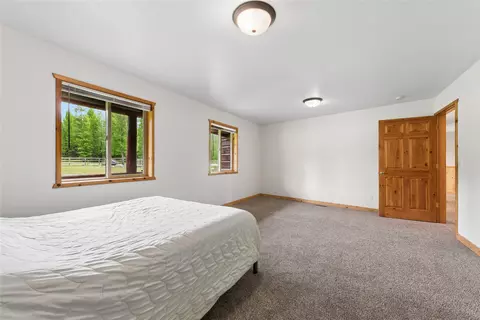 Bedroom - 28321 Cougar Trl, Bigfork, MT 59911 photo 4 of 5