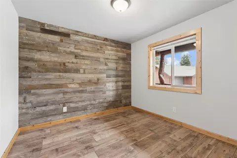 Bedroom - 28321 Cougar Trl, Bigfork, MT 59911 photo 1 of 5
