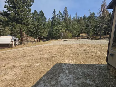8596 Mt Highway 200, Plains, MT 59859