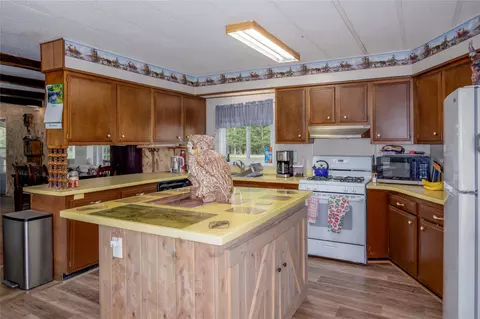 Kitchen - 97 Evans Rd, Libby, MT 59923 photo 1 of 3