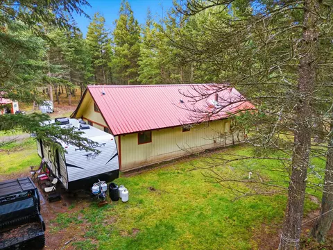 Exterior - 258 Terning Dr E, Eureka, MT 59917 photo 8 of 9