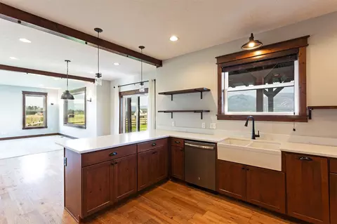 Kitchen - 5655 Longview Dr, Florence, MT 59833 photo 2 of 2