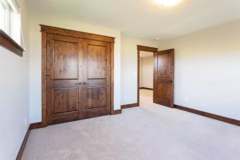 Bedroom - 5655 Longview Dr, Florence, MT 59833 photo 9 of 11