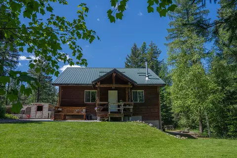132 Rockwood Rd, Kalispell, MT 59901