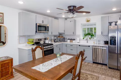 Kitchen - 465 Luscher Dr, Libby, MT 59923 photo 4 of 4