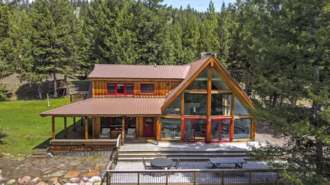 1011 Perimeter Rd N, Seeley Lake, MT 59868