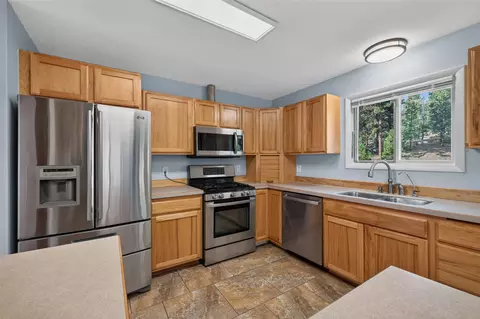 Kitchen - 1 Rock Ridge Dr, Clancy, MT 59634 photo 2 of 4