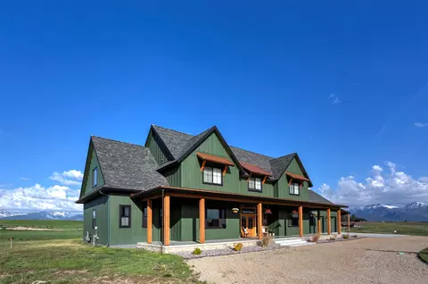 843 Lecoure Ln, Stevensville, MT 59870