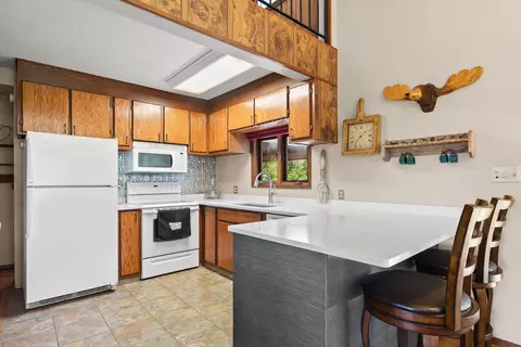Kitchen - 159 Sylvan Dr, Bigfork, MT 59911 photo 1 of 2