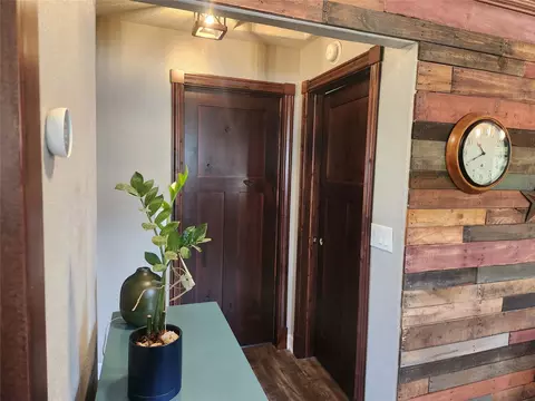 Entry Way - 456 Cooper Ln, Hamilton, MT 59840 photo 1 of 2
