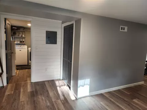 Entry Way - 456 Cooper Ln, Hamilton, MT 59840 photo 2 of 2