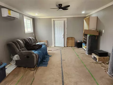 Living - 456 Cooper Ln, Hamilton, MT 59840 photo 5 of 5
