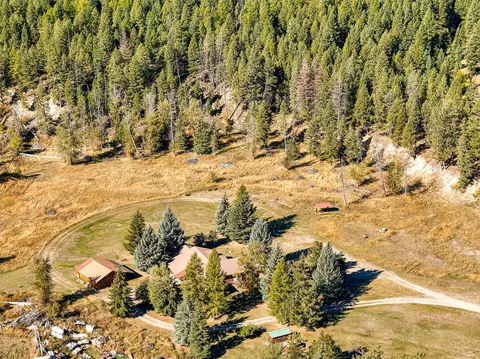 View/Area - 2237 Grave Creek Rd, Eureka, MT 59917 photo 7 of 8