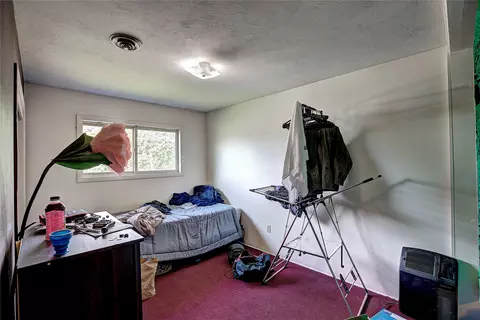 Bedroom - 1411 7th St E, Polson, MT 59860 photo 2 of 7