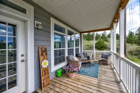 Exterior - 8 Bessler Rd, Clancy, MT 59634 photo 3 of 7