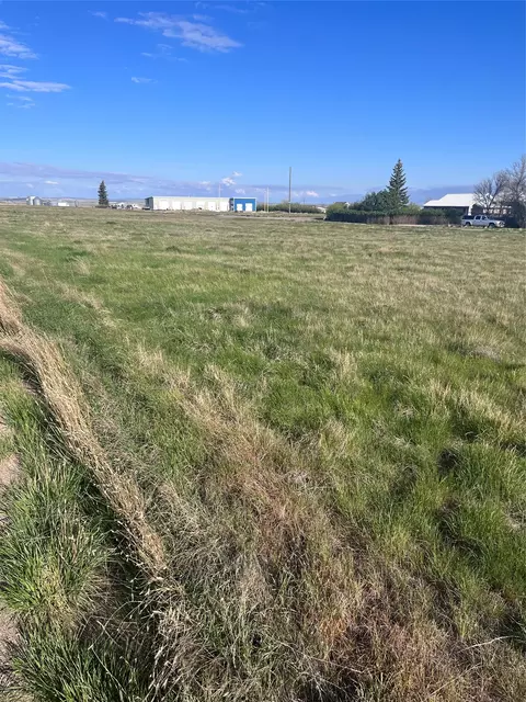 533 Fox Ave, Sweet Grass, MT 59484