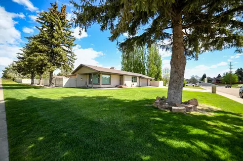 3501 15th Ave S, Great Falls, MT 59405