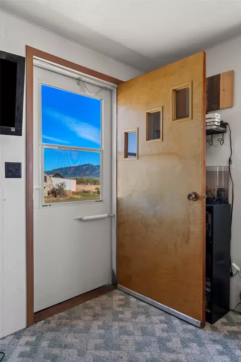 Entry Way - 2 Blackman St, Silver Star, MT 59751 photo 1 of 2