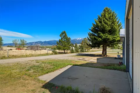 Exterior - 2 Blackman St, Silver Star, MT 59751 photo 3 of 17