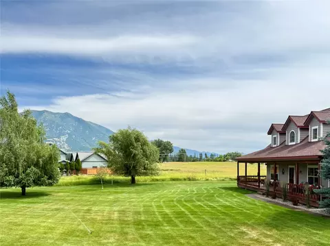 532 Pemble Dr, Columbia Falls, MT 59912