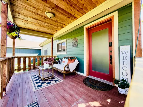 Exterior - 217 E Ravalli St, Hamilton, MT 59840 photo 2 of 5