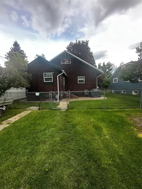 512 Columbia Ave, Whitefish, MT 59937