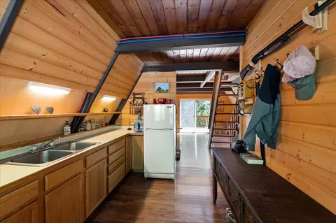 Entry Way - 35 Otter Ln, Noxon, MT 59853 photo 1 of 3