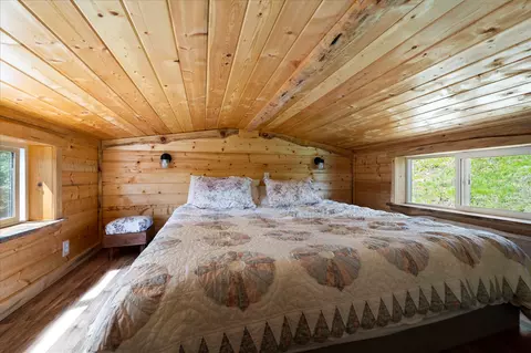 Bedroom - 35 Otter Ln, Noxon, MT 59853 photo 3 of 3