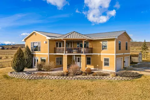 10 Windmill Ln, Wilsall, MT 59086