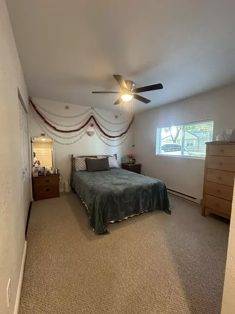 Bedroom - 905 6th Ave E, Kalispell, MT 59901 photo 3 of 6