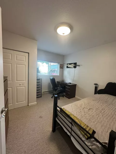 Bedroom - 905 6th Ave E, Kalispell, MT 59901 photo 5 of 6