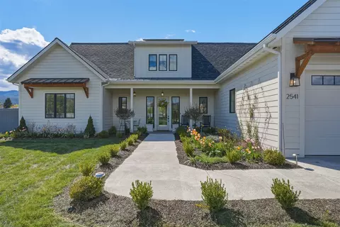 2541 Mccauley Ln, Missoula, MT 59804