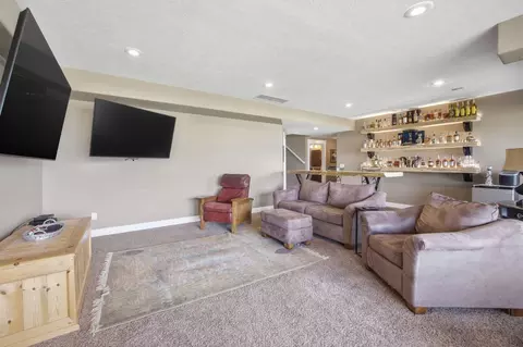 Living - 150 Jet Ln, Hamilton, MT 59840 photo 4 of 5