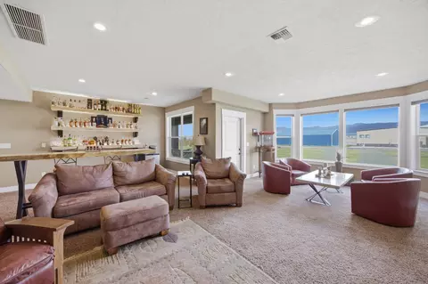 Living - 150 Jet Ln, Hamilton, MT 59840 photo 5 of 5