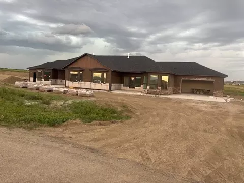18 Silvermine Ln, Great Falls, MT 59404