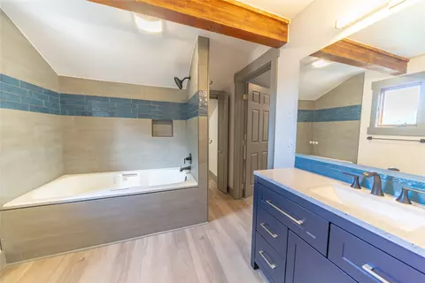 Bath - 130 10th St E, Kalispell, MT 59901 photo 2 of 4