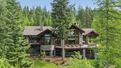 3010 Iron Horse Dr, Whitefish, MT 59937