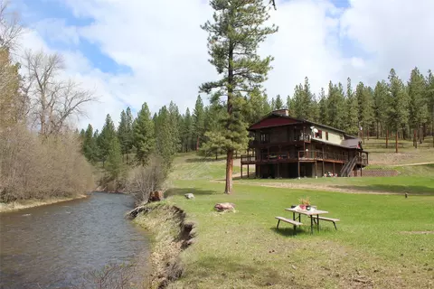 21369 Ninemile Rd, Huson, MT 59846