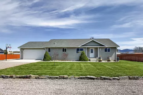 2306 Austin Ln, Victor, MT 59875