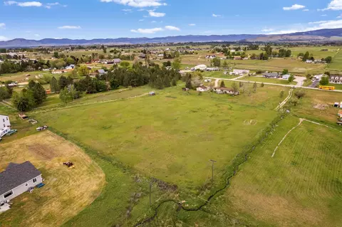 170 Landen Ln, Stevensville, MT 59870