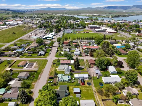 View/Area - 609 6th Ave E, Polson, MT 59860 photo 5 of 11