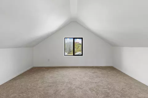 Bedroom - 609 6th Ave E, Polson, MT 59860 photo 4 of 4