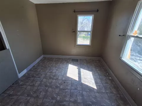 208 3rd Ave NE, Dutton, MT 59433 photo 5
