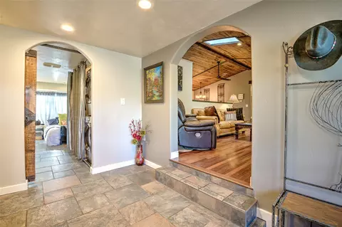 Entry Way - 6 Crazy Mountain Rd, Clancy, MT 59634 photo 1 of 6