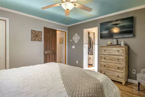 Bedroom - 6 Crazy Mountain Rd, Clancy, MT 59634 photo 4 of 9