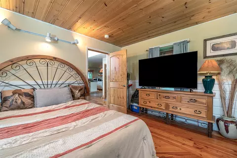Bedroom - 777 Mt Highway 83, Bigfork, MT 59911 photo 2 of 8