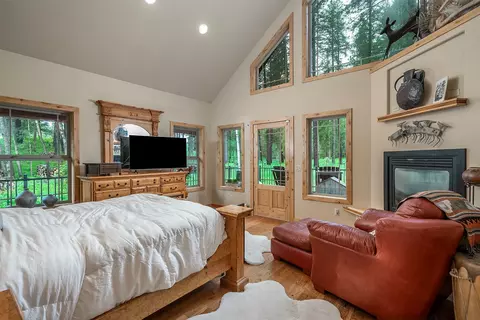 Bedroom - 777 Mt Highway 83, Bigfork, MT 59911 photo 4 of 8